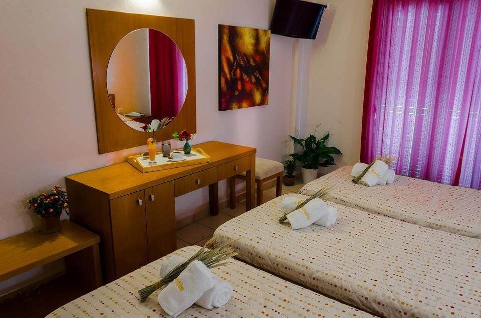 Hotel Kostis Skiathos Town Luaran gambar